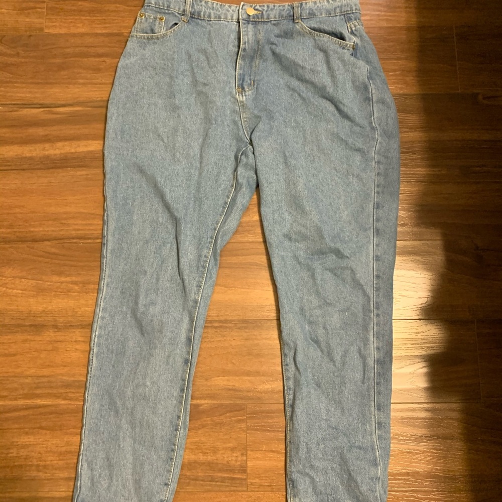 Mom Jeans